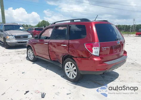 2012 Subaru Forester 2.5X Premium из США, поврежденный, VIN JF2SHADC9CH450779